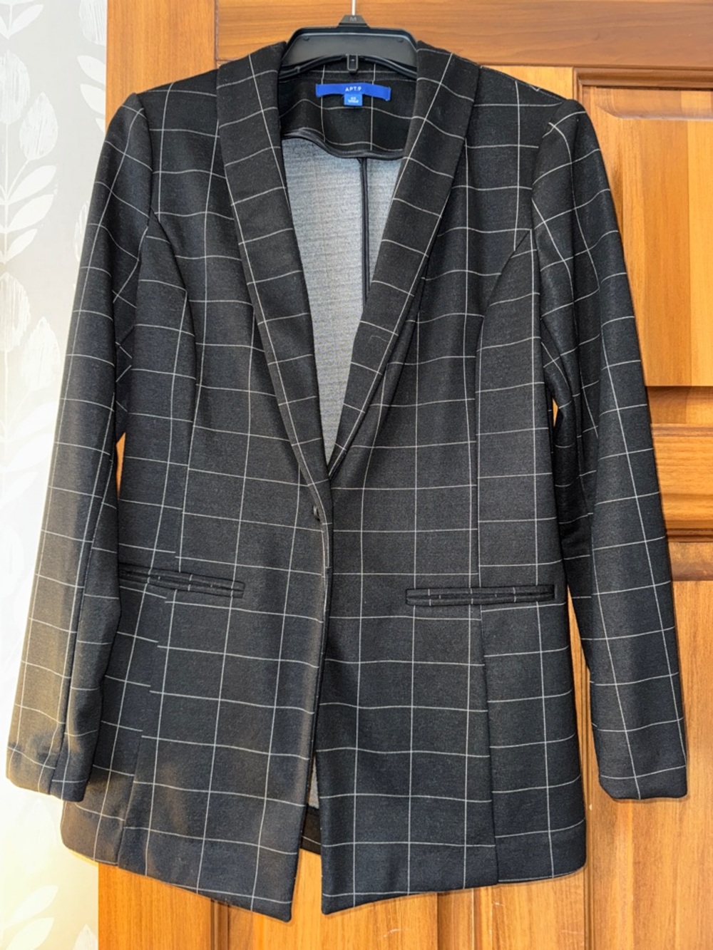 Apt. 9 Black Blazer with Gray Windowpane